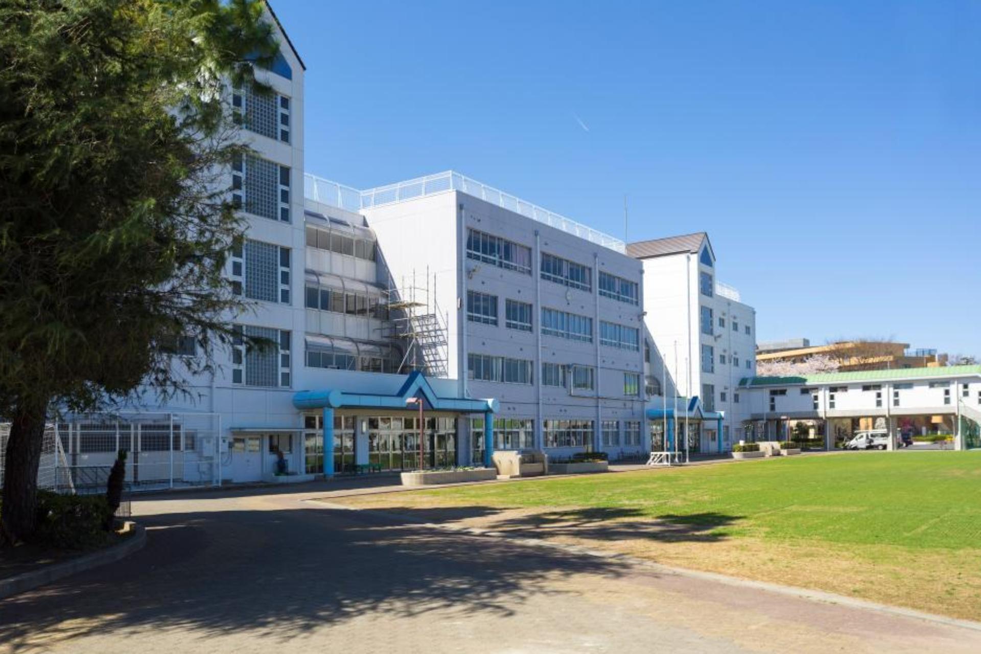 学校